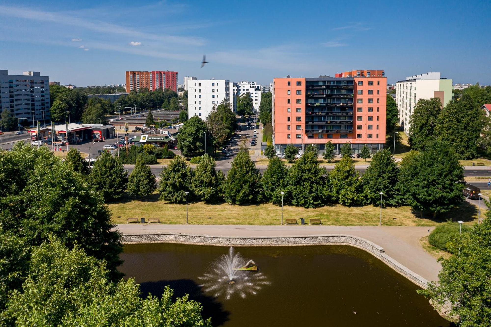 Orange Sipelga Balcony & Free Parking Lägenhet Tallinn Exteriör bild